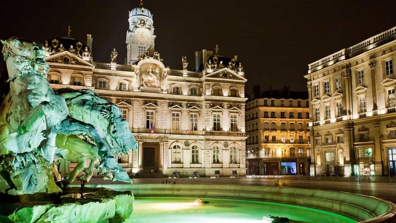 Appartement Haussmannien D'Artiste, Exception, Quai De Saone Balcon+Parking ลียง ภายนอก รูปภาพ